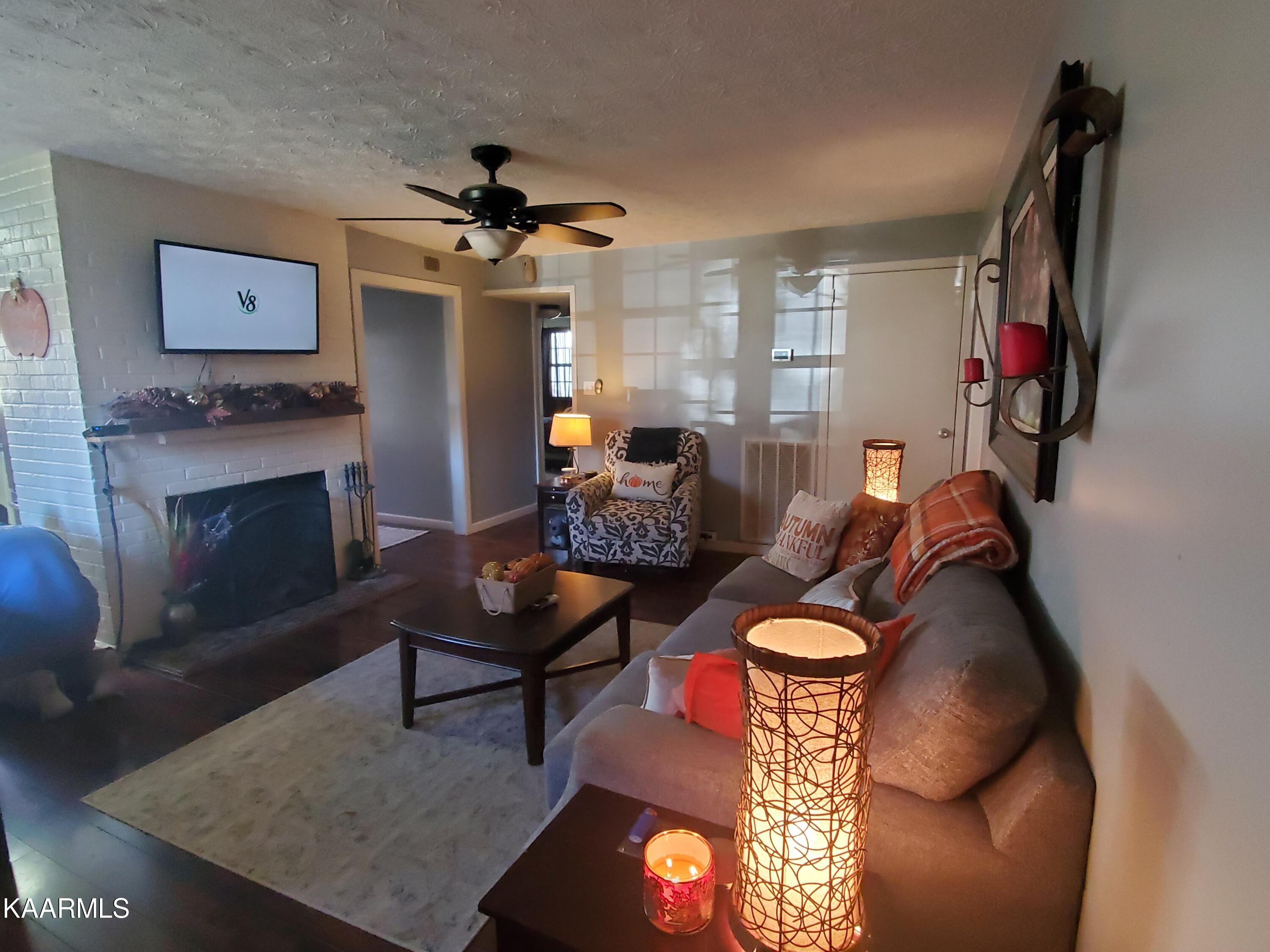 114 Decatur Road Oak Ridge, TN 37830 - Photo 5 of 12 114 Dec9