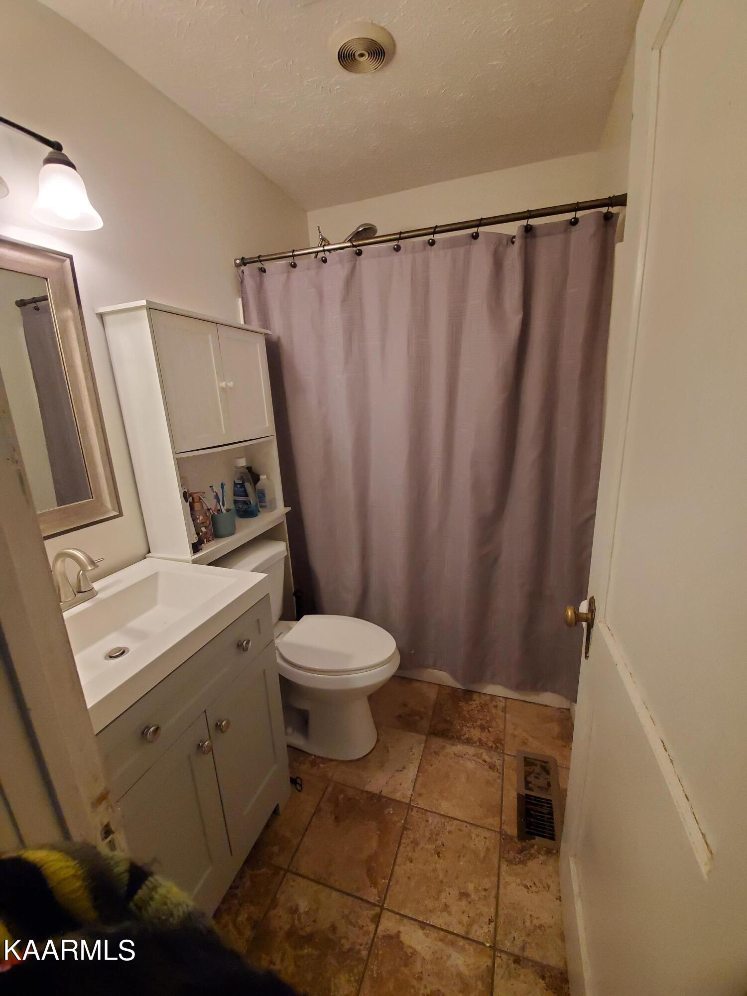 114 Decatur Road Oak Ridge, TN 37830 - Photo 7 of 12 114 Dec15