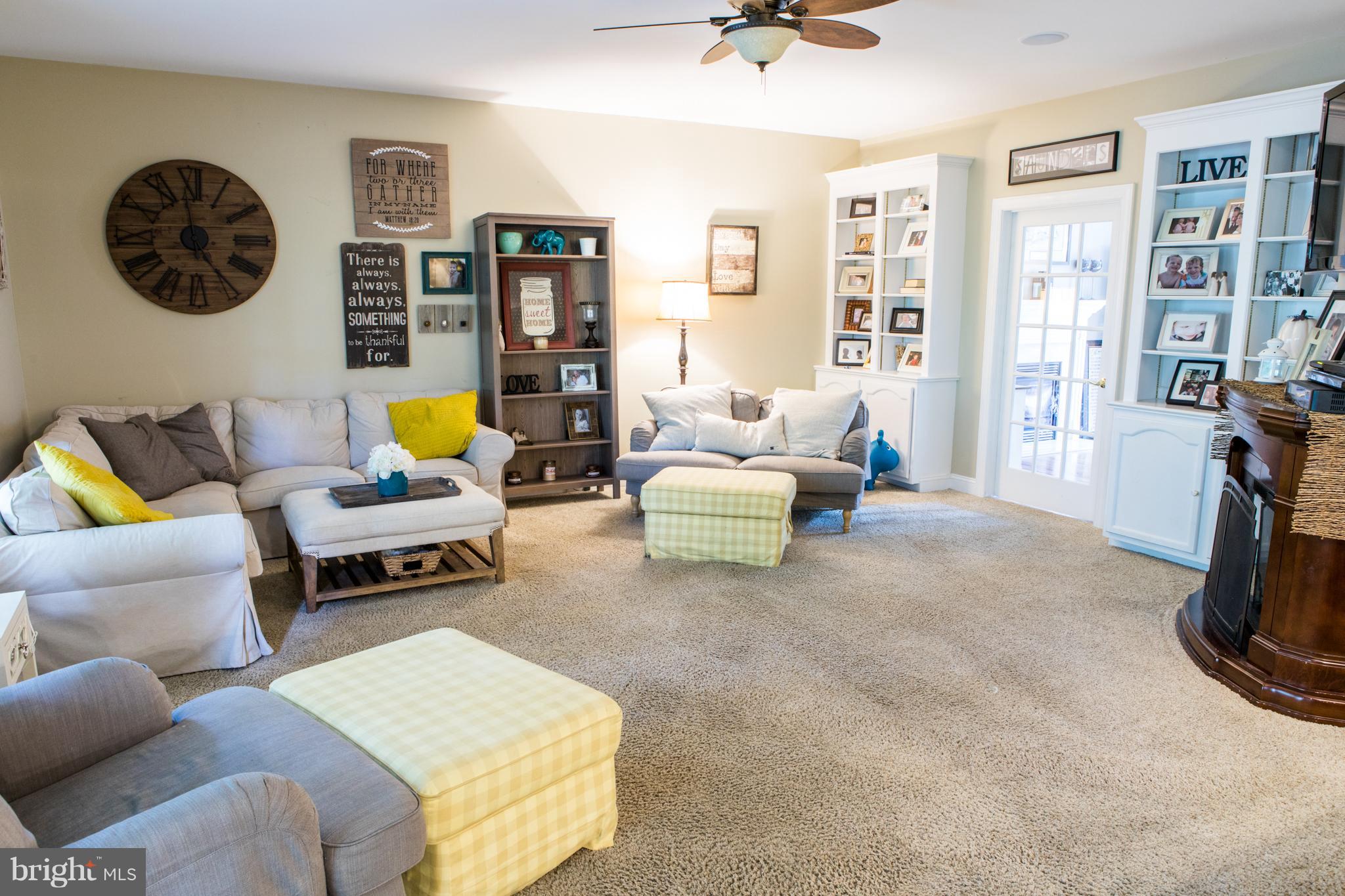 1700 Hunting Ridge Road Winchester, VA 22603 - Photo 7 of 28 Family Room