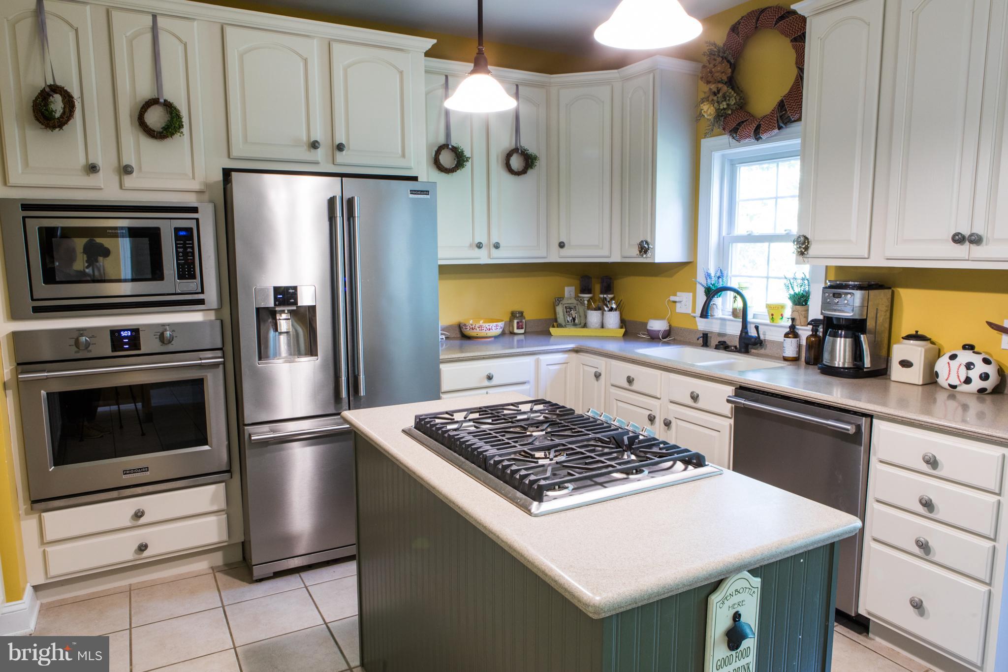 1700 Hunting Ridge Road Winchester, VA 22603 - Photo 10 of 28 Kitchen