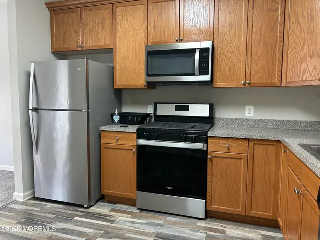 $2,400 | 145 Conover Terrace, Lebanon, NJ 08833