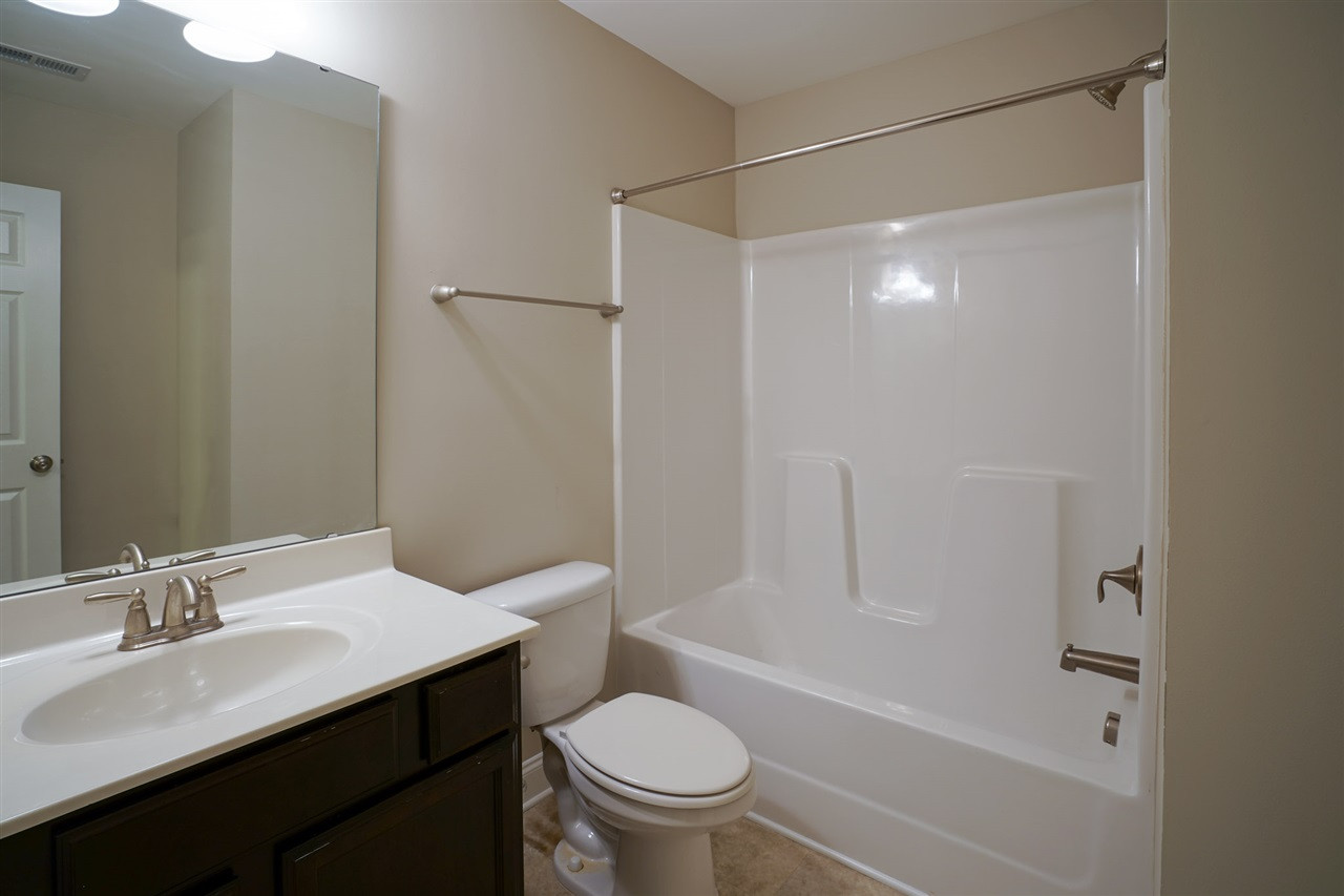 1807 Barngate Way Raleigh, NC 27614 - Photo 14 of 15 Photo 14