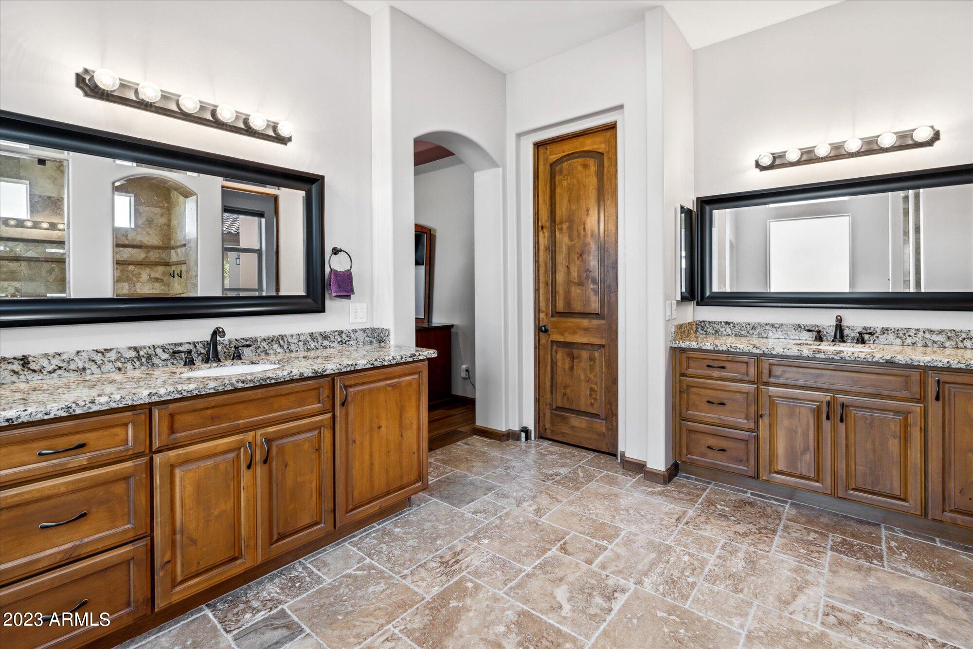 1418 West Joy Ranch Road Phoenix, AZ 85086 - Photo 27 of 70 57-DSC01378