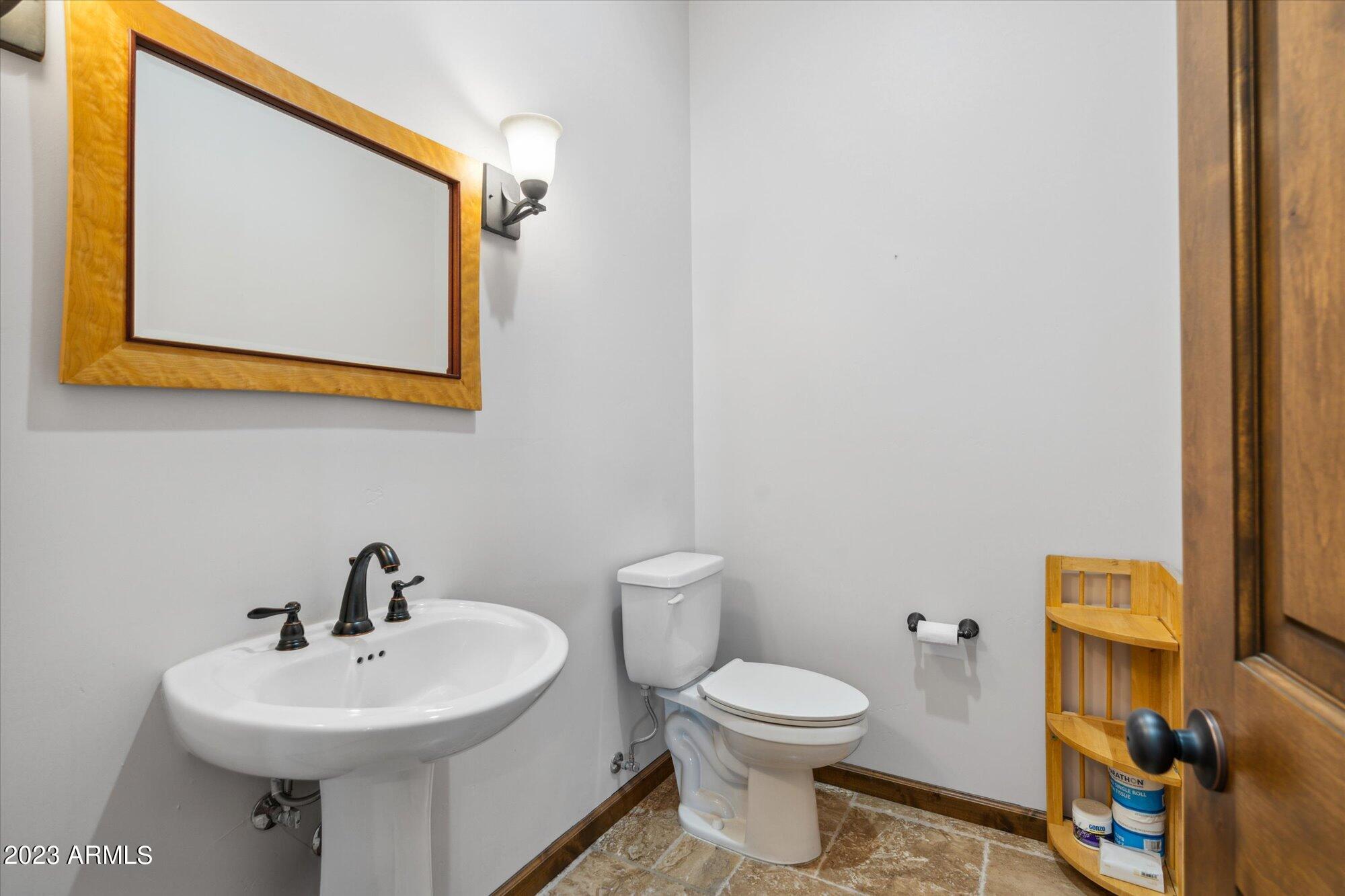 1418 West Joy Ranch Road Phoenix, AZ 85086 - Photo 37 of 70 66-DSC01423