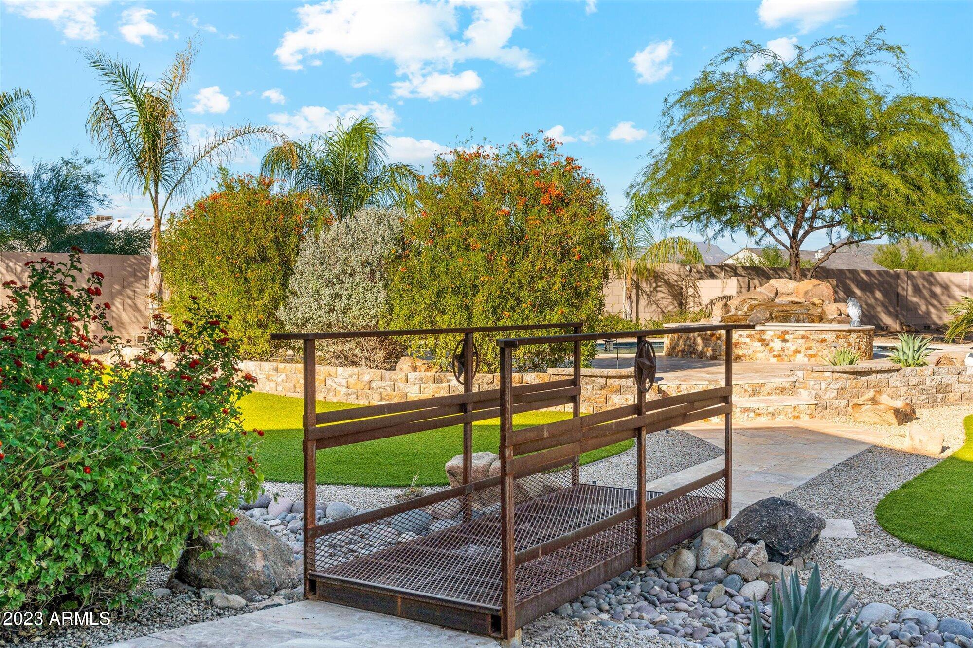 1418 West Joy Ranch Road Phoenix, AZ 85086 - Photo 48 of 70 27-DSC01208