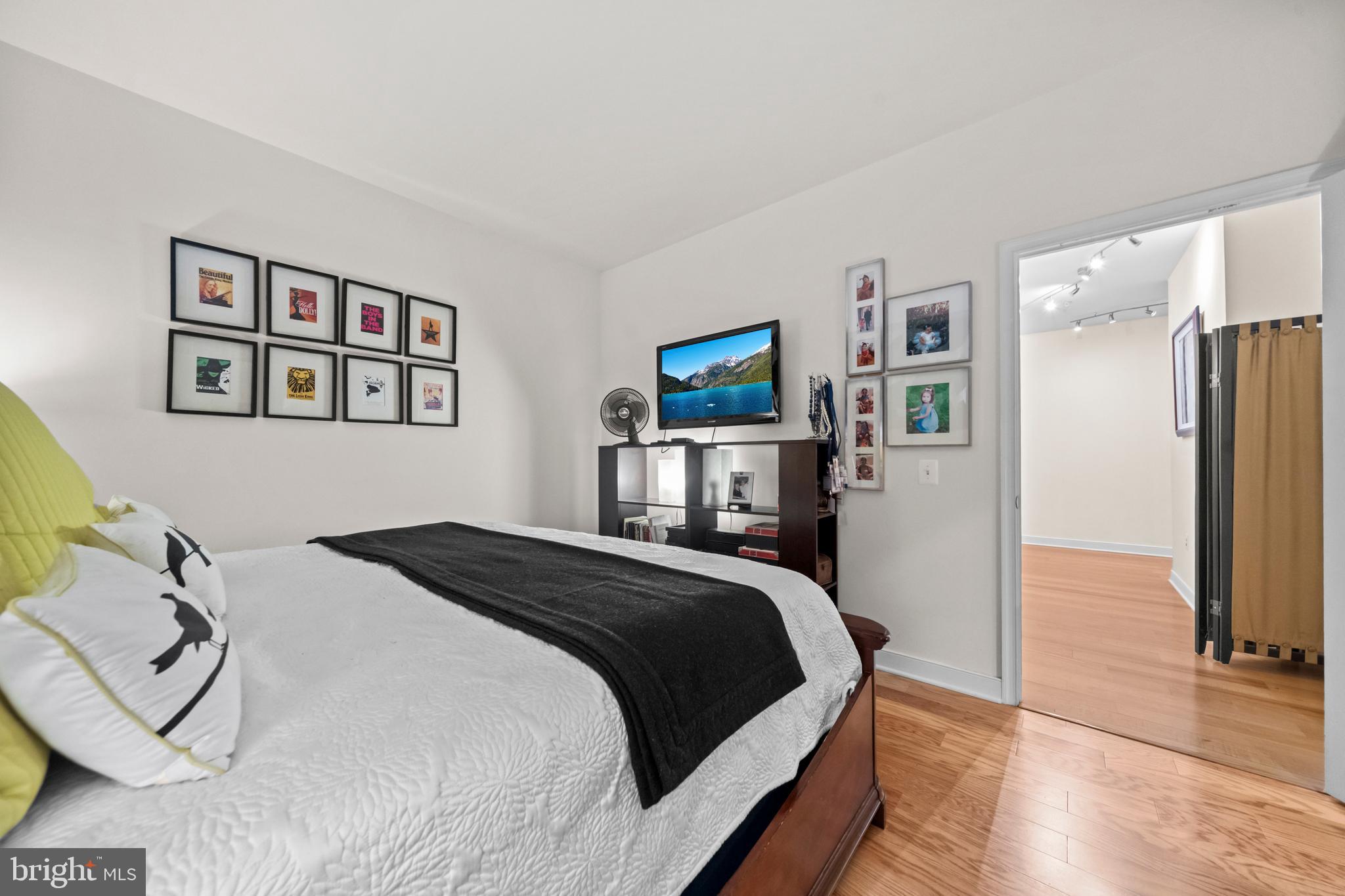 631 D Street Northwest, Unit 128 Washington, DC 20004 - Photo 29 of 84