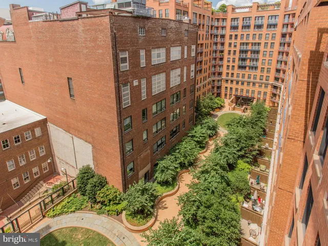 $3,950 | 631 D Street Northwest, Unit 128, Washington, DC 20004