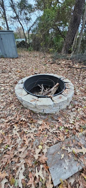 6766 Broadacres Road Shreveport, LA 71129 - Photo 18 of 20 a view of a water fountain
