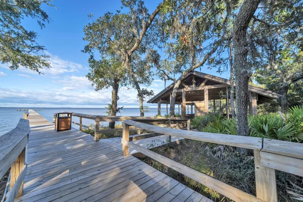 $579,999 | 18 Canopy Cove, Freeport, FL 32439
