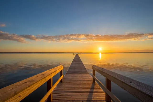 $599,900 | 18 Canopy Cove, Freeport, FL 32439