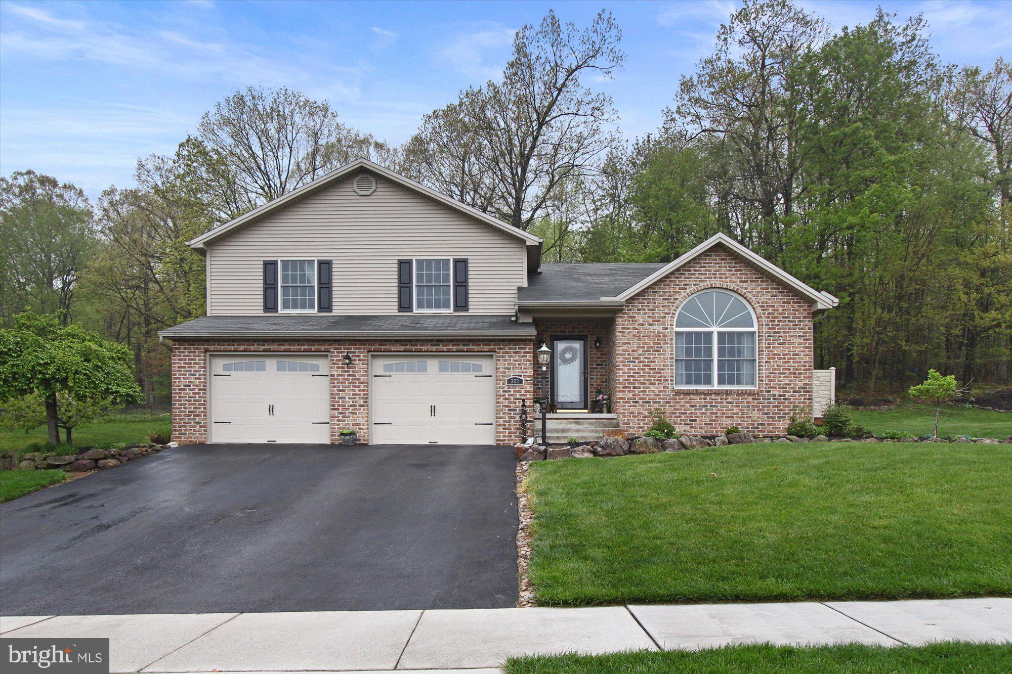 323 Big Spring Road Etters, PA 17319 - Photo 2 of 34 Gallery Image 2