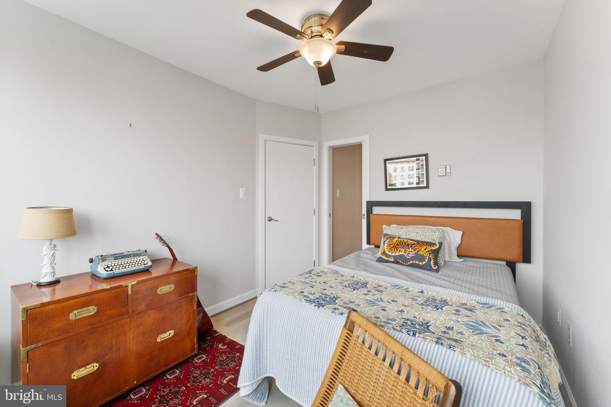 4141 North Henderson Road, Unit 614 Arlington, VA 22203 - Photo 20 of 50