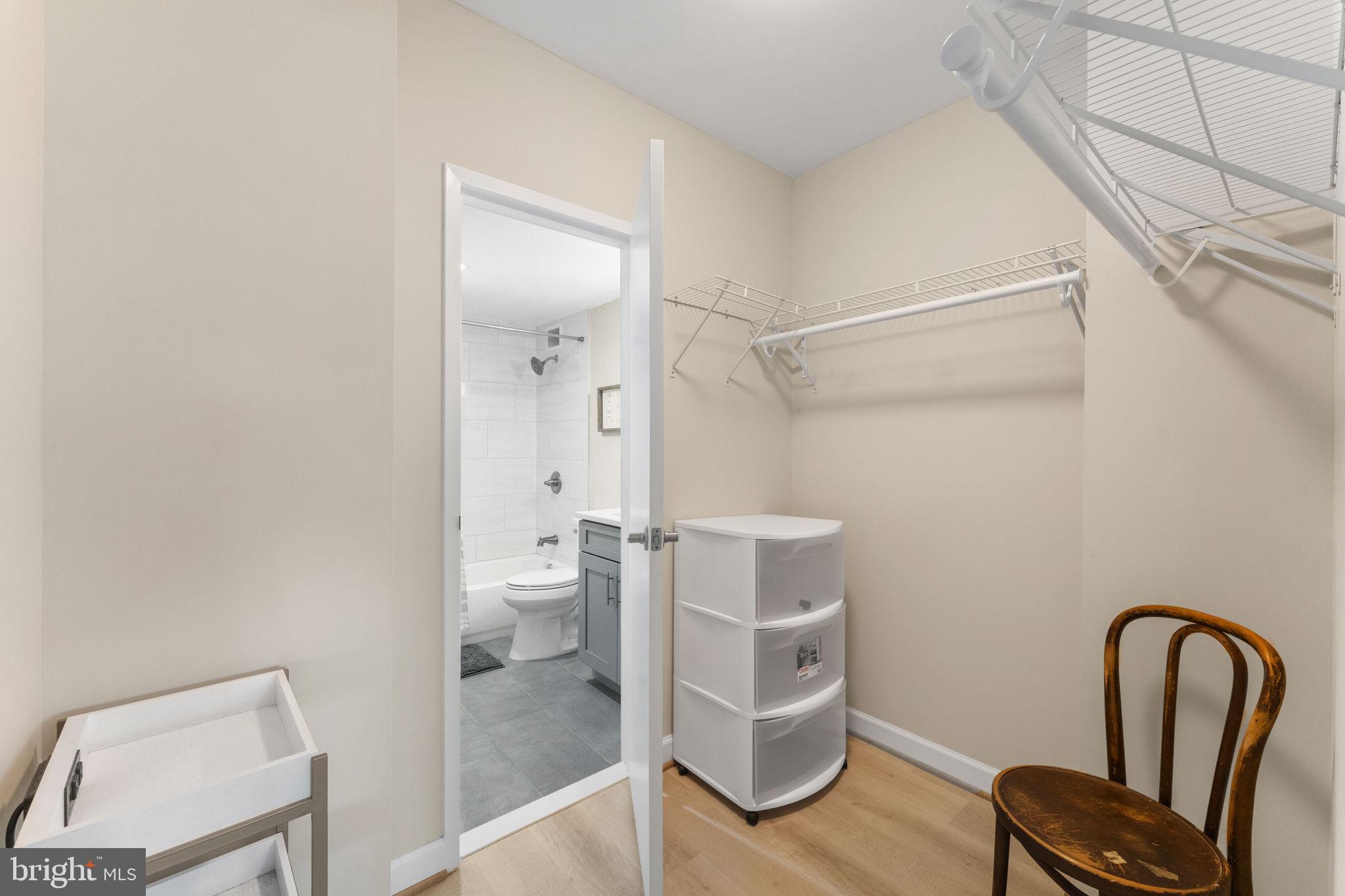 4141 North Henderson Road, Unit 614 Arlington, VA 22203 - Photo 27 of 50