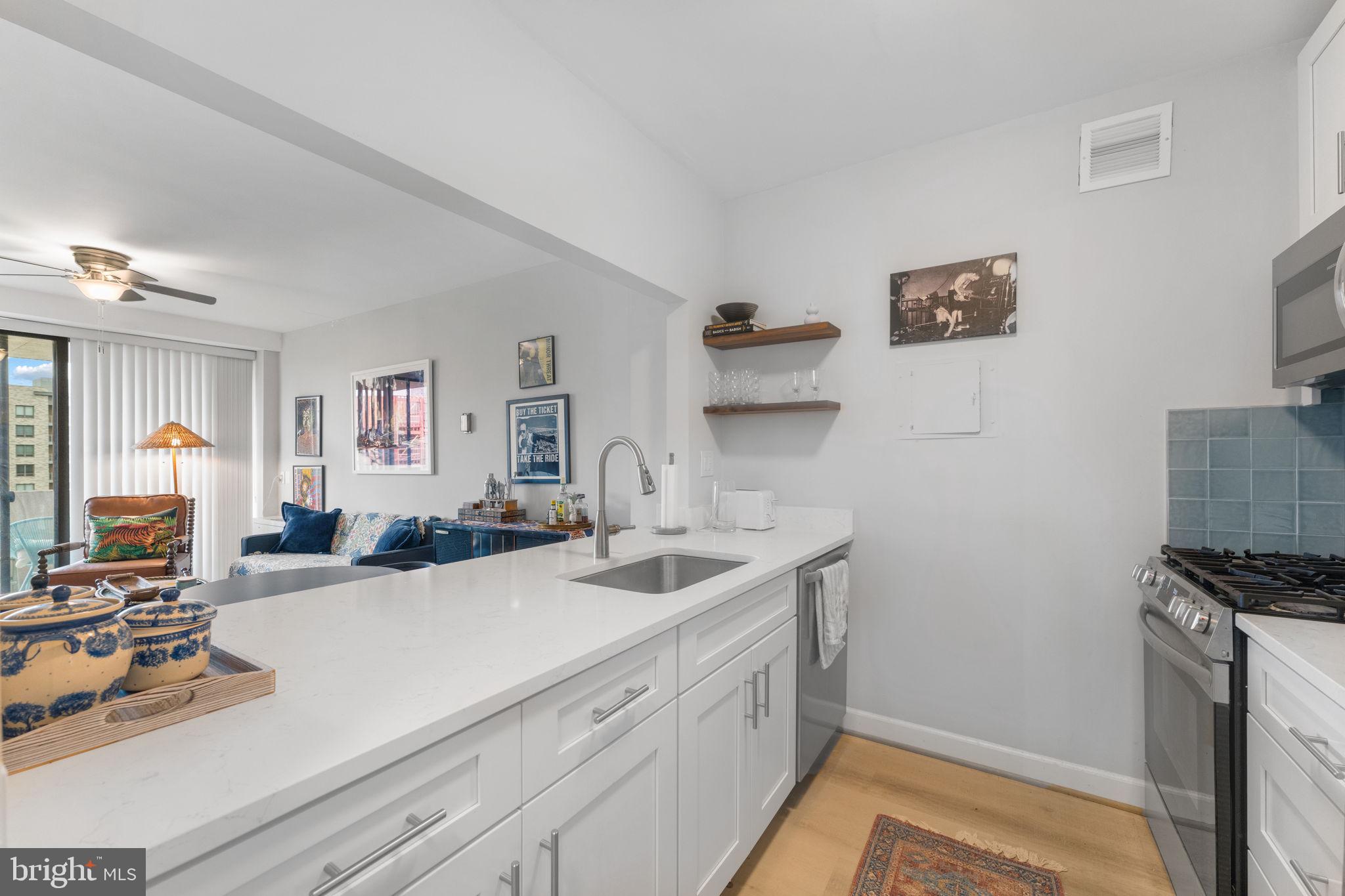 4141 North Henderson Road, Unit 614 Arlington, VA 22203 - Photo 8 of 50