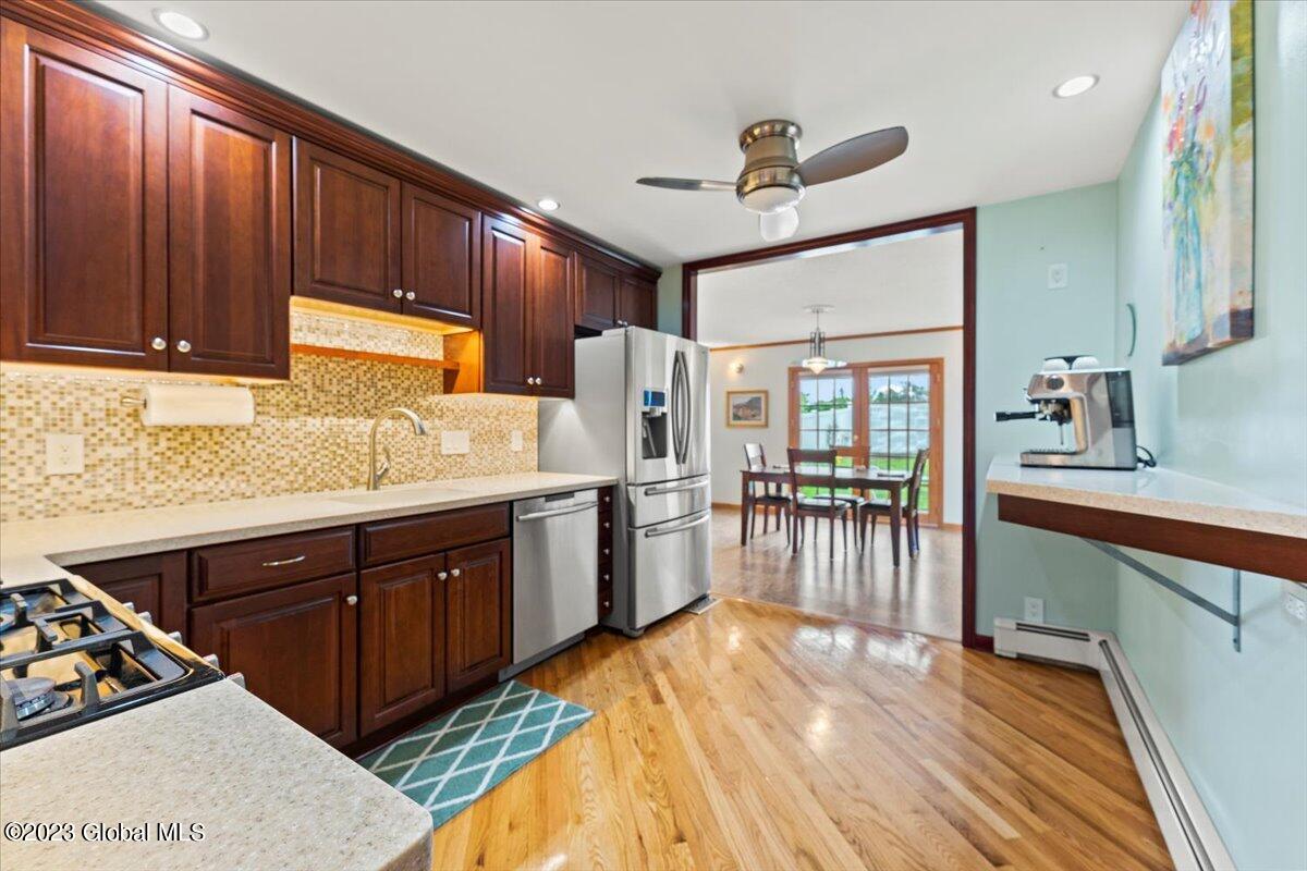 181 Ridgefield Street Albany, NY 12208 - Photo 11 of 27 19-DOD01798