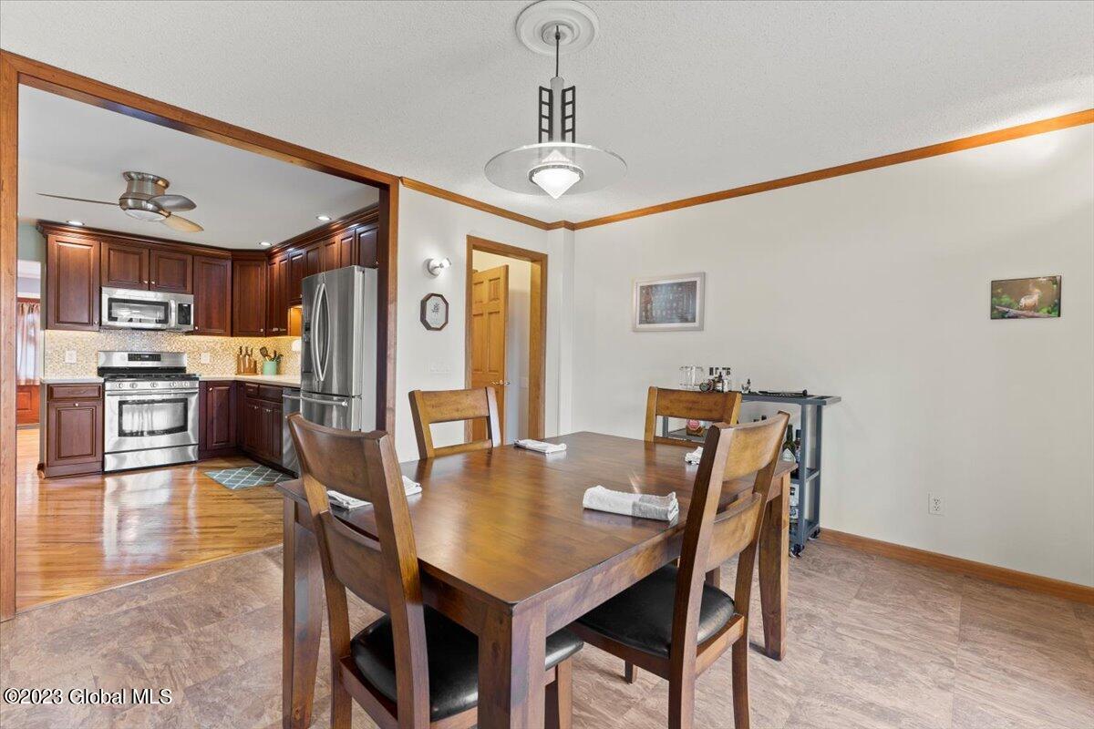 181 Ridgefield Street Albany, NY 12208 - Photo 15 of 27 23-DOD01810