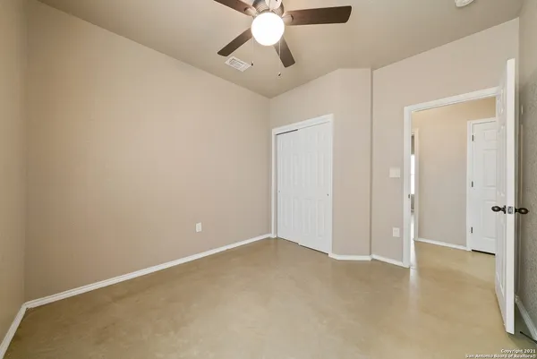 $1,395 | 1534 Lahn Road, New Braunfels, TX 78130
