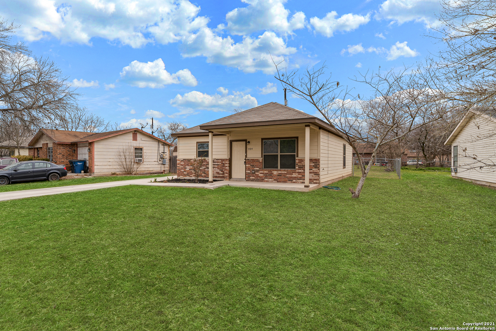 1534 Lahn Road New Braunfels, TX 78130 - Photo 2 of 25 a front view of house with yard and green space
