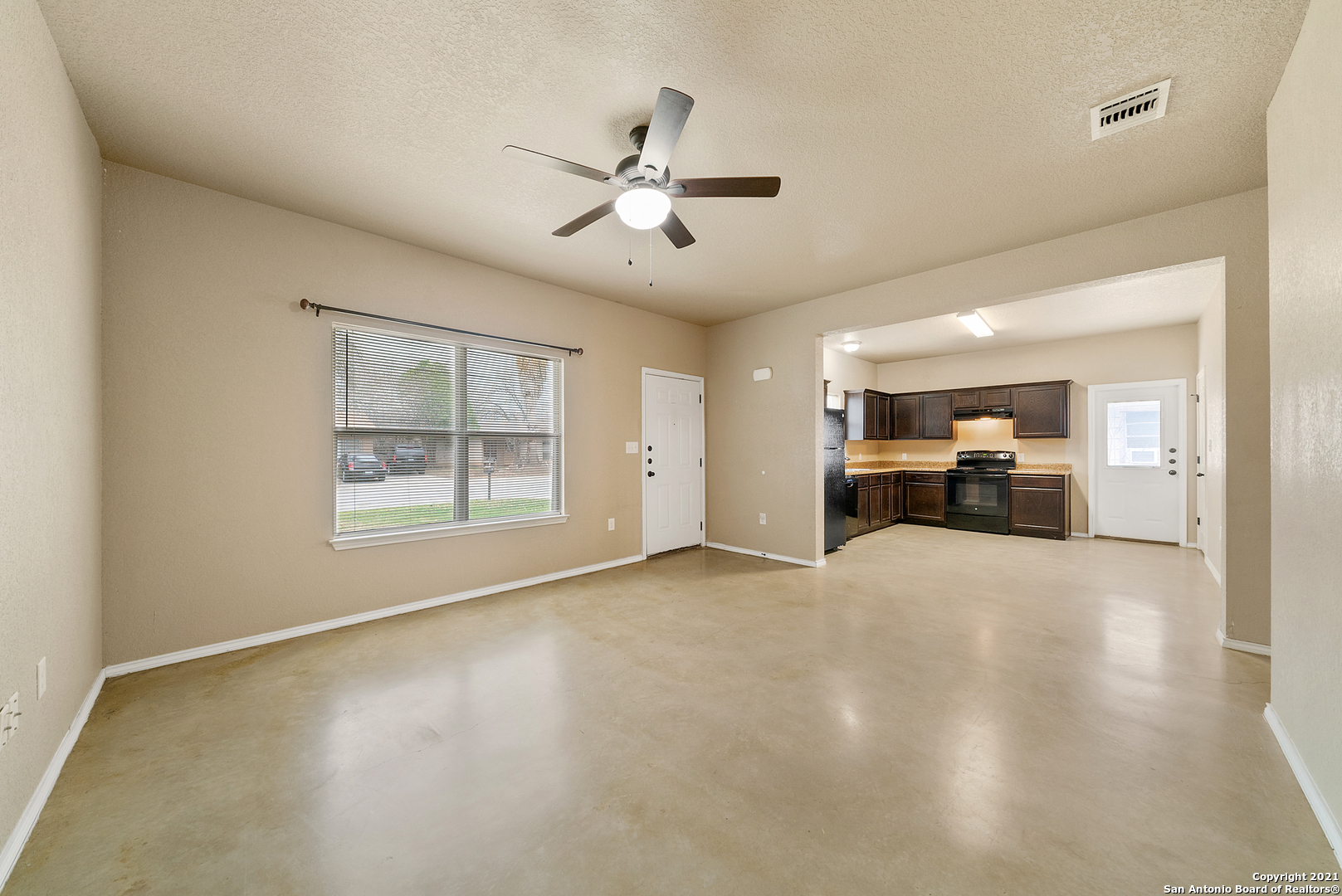 1534 Lahn Road New Braunfels, TX 78130 - Photo 8 of 25