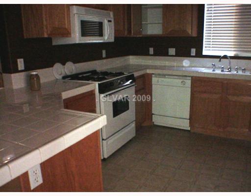 7204 Bindweed Road Las Vegas, NV 89113 - Photo 3 of 8 Kitchen.