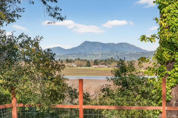 $1,545,000 | 1450 Timberhill Road, Santa Rosa, CA 95401