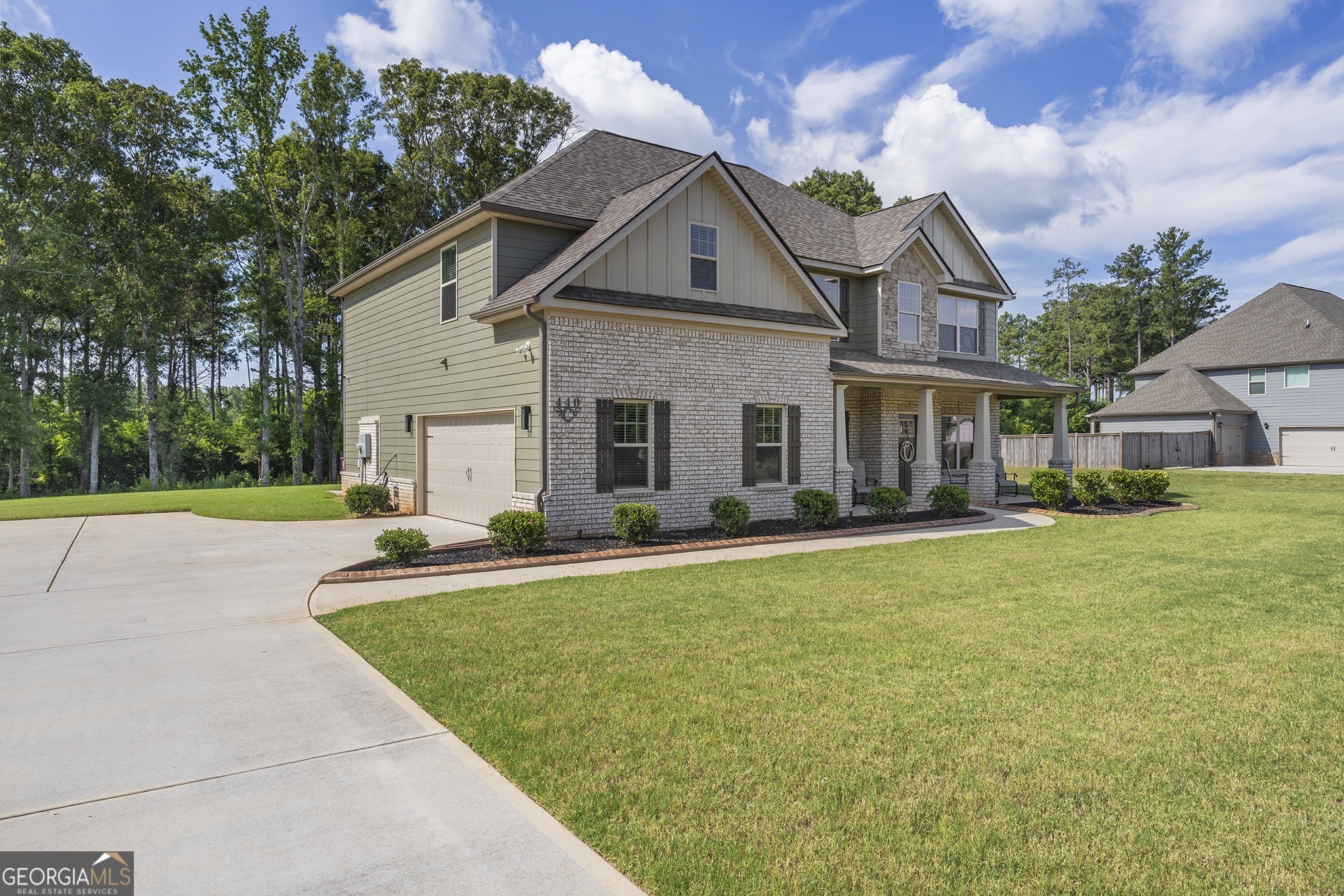 440 Homestead Circle Forsyth, GA 31029 - Photo 2 of 31
