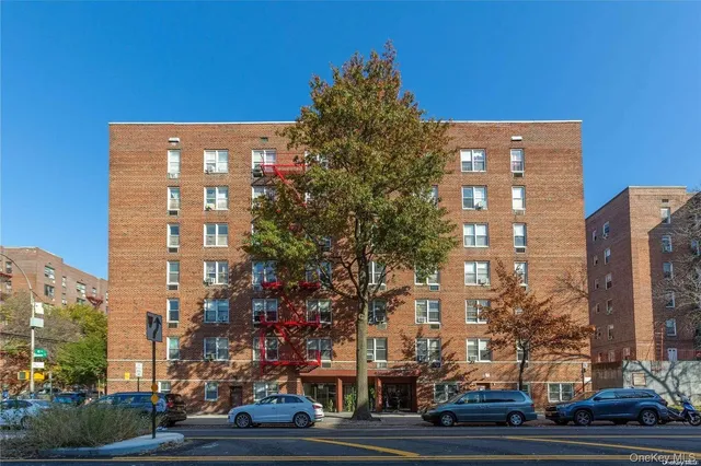 $2,300 | 41-07 Bowne Street, Unit 1 | Downtown Flushing