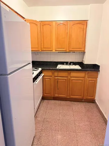 $2,300 | 41-07 Bowne Street, Unit 1 | Downtown Flushing