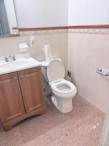 $2,300 | 41-07 Bowne Street, Unit 1 | Downtown Flushing