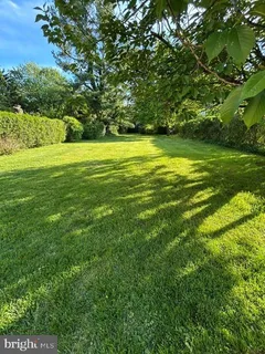 $595,000 | 8112 Flourtown Avenue, Wyndmoor, PA 19038