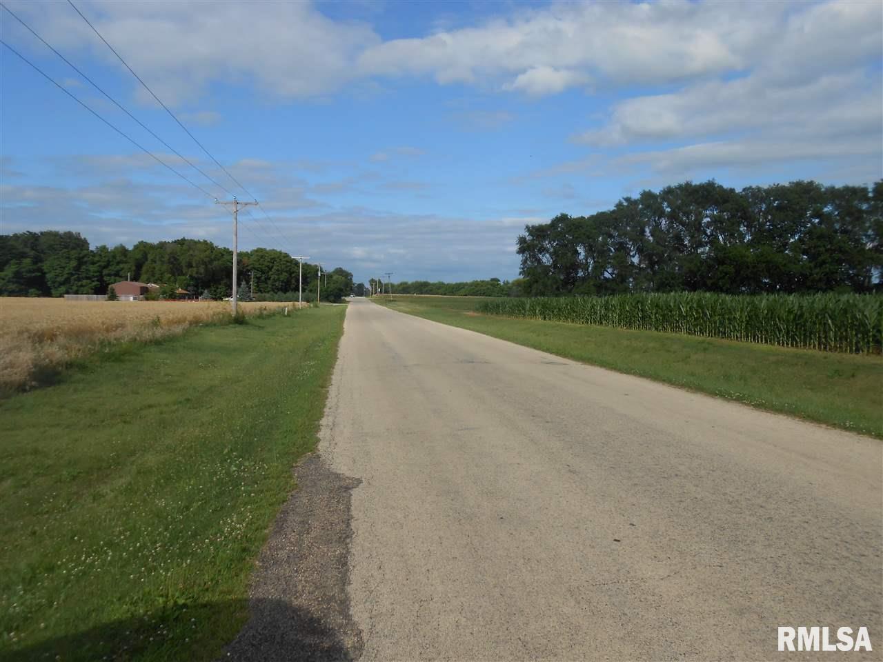 10170 Lyman Road Erie, IL 61250 - Photo 3 of 14