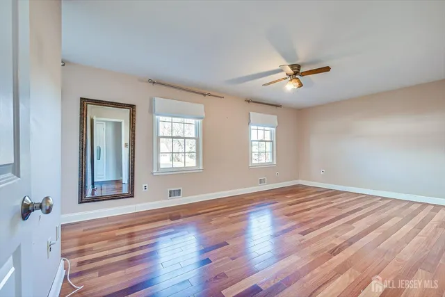 $4,000 | 15 Howell Avenue, Piscataway, NJ 08854