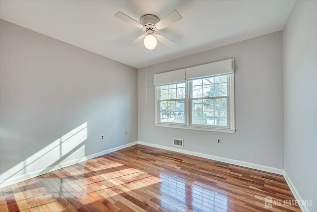 $4,000 | 15 Howell Avenue, Piscataway, NJ 08854