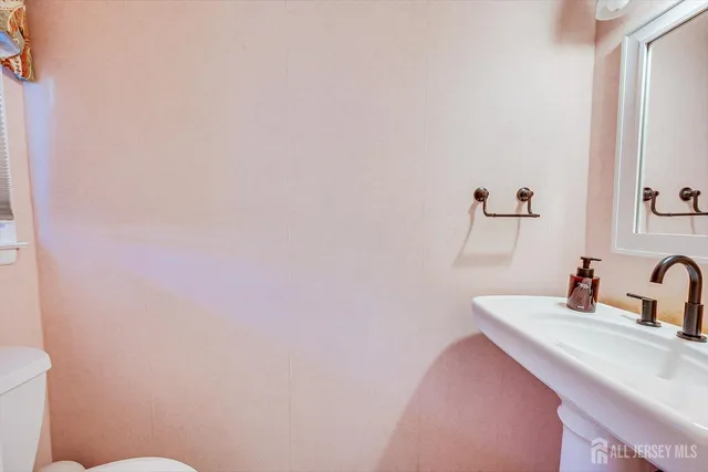 $4,000 | 15 Howell Avenue, Piscataway, NJ 08854