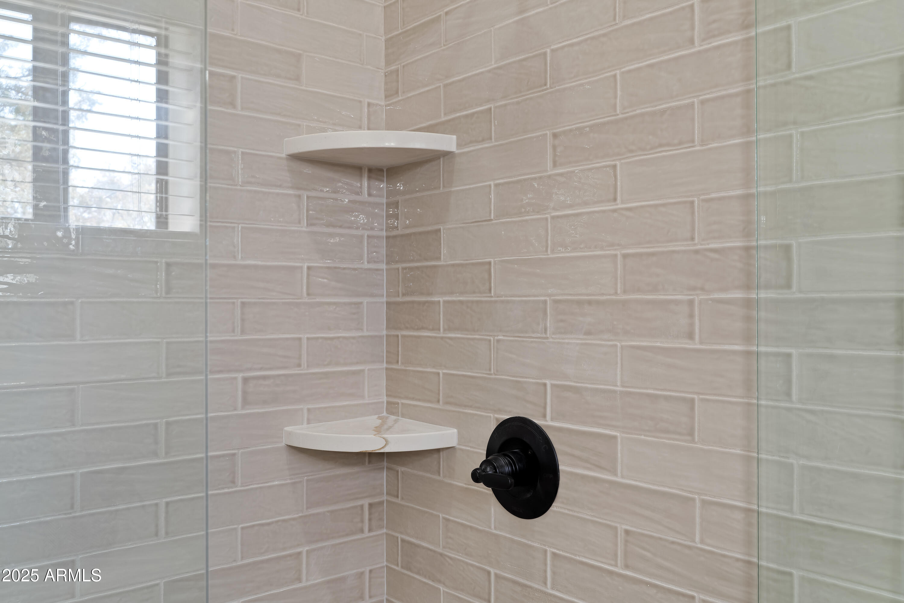 5027 South Whitewing Road Sierra Vista, AZ 85650 - Photo 34 of 68 Built-in Shelving