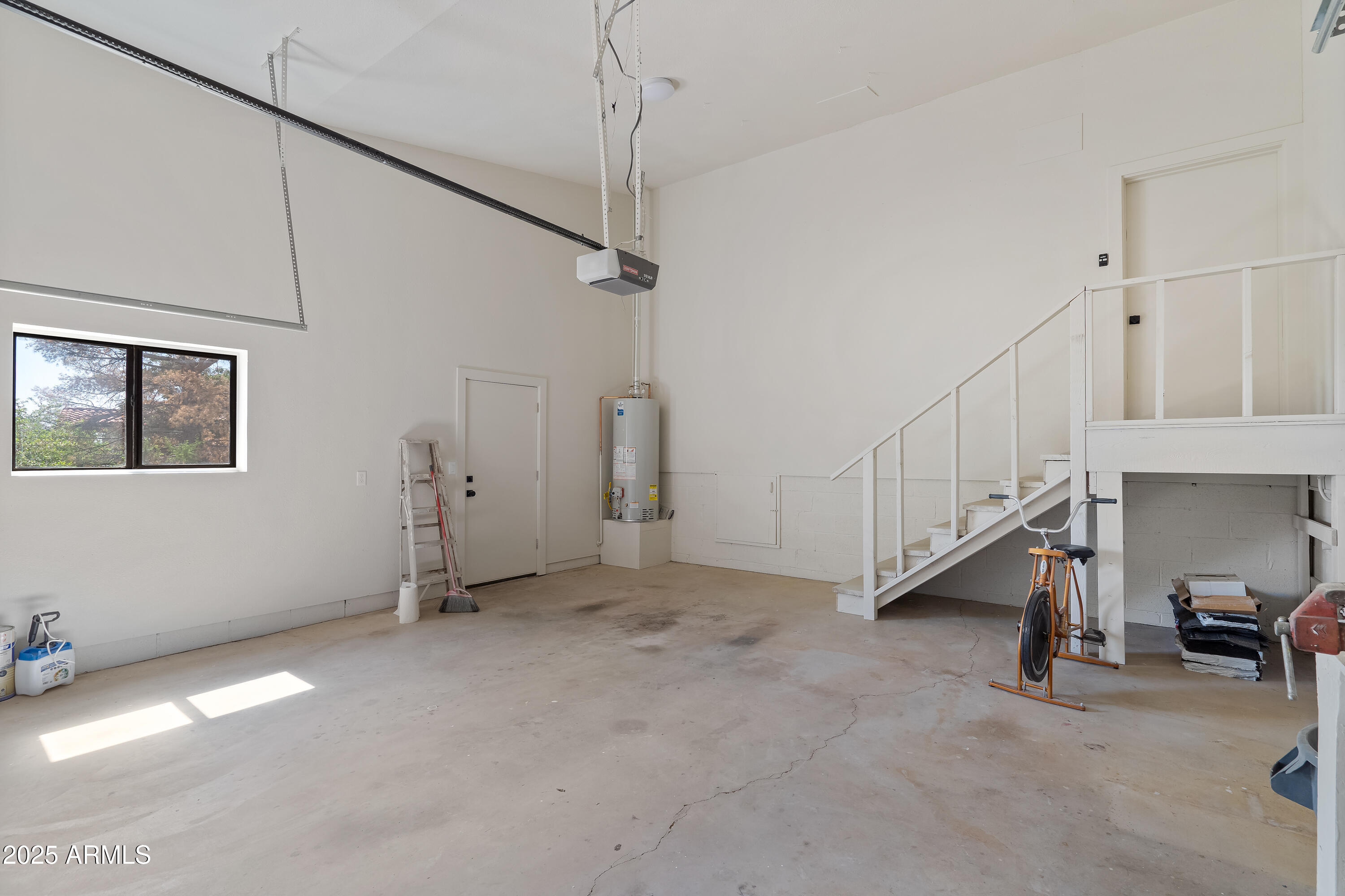 5027 South Whitewing Road Sierra Vista, AZ 85650 - Photo 46 of 68 Large Garage Space