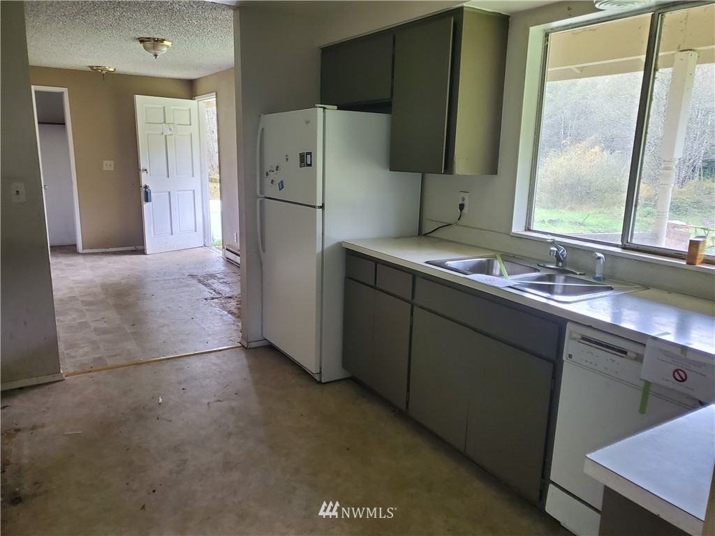 380 Cain Lake Road Sedro-Woolley, WA 98284 - Photo 4 of 20 Gallery Image 4