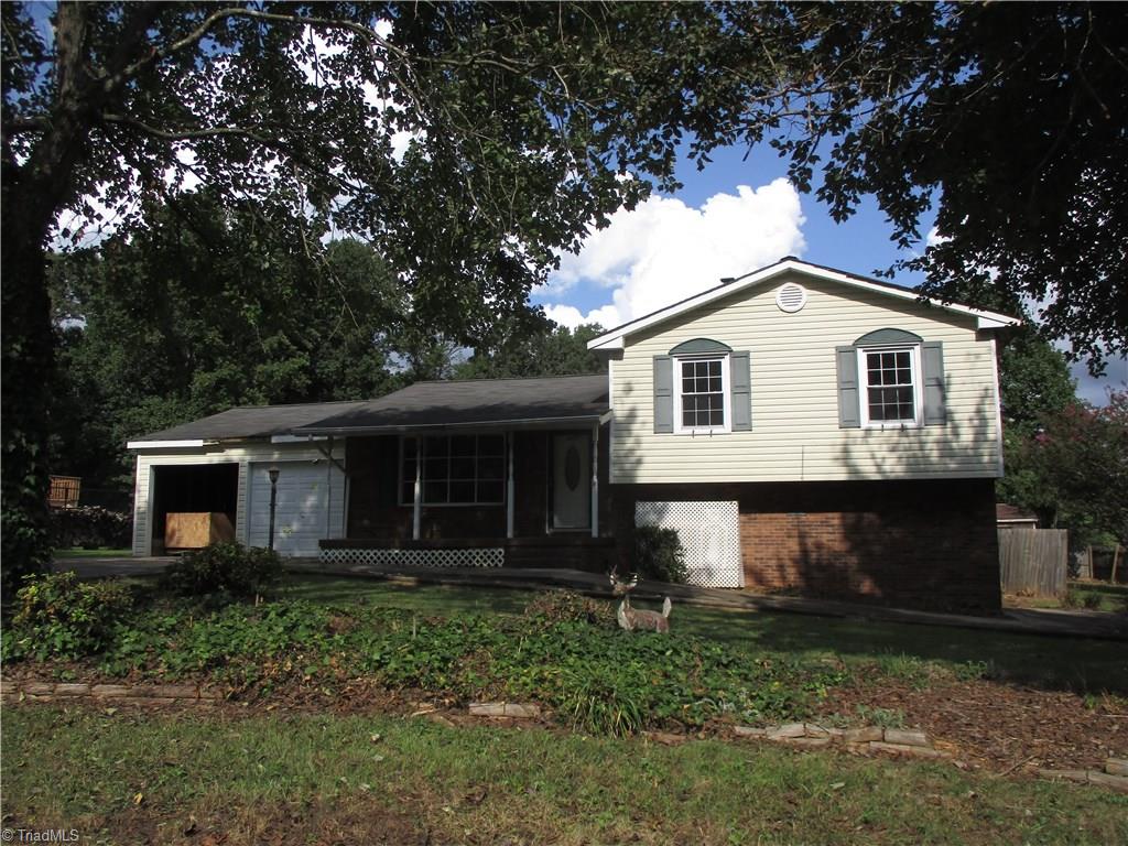 204 Cameron Road Lexington, NC 27295 - Photo 1 of 50 Gallery Image 1