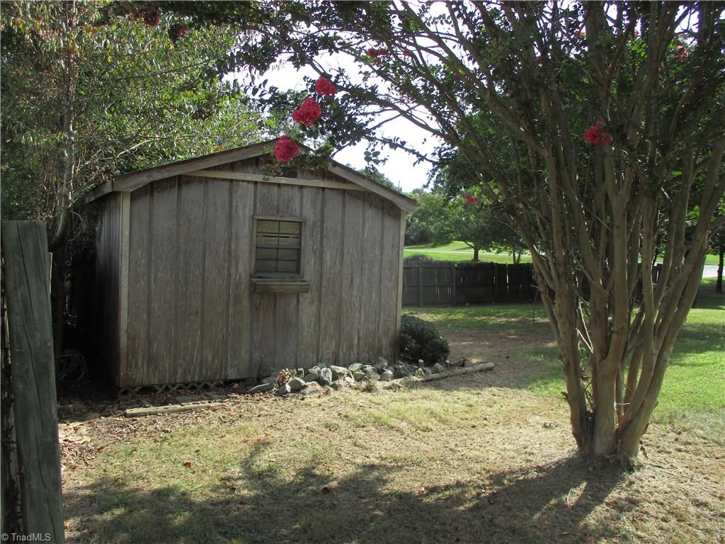 204 Cameron Road Lexington, NC 27295 - Photo 44 of 50 Gallery Image 44