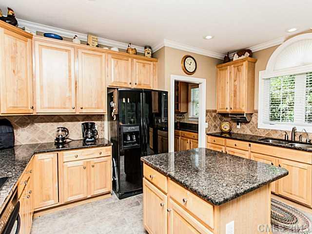 4427 Augusta Ridge Court, Unit 163 Denver, NC 28037 - Photo 6 of 16 Gallery Image 6