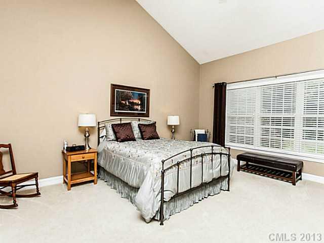 4427 Augusta Ridge Court, Unit 163 Denver, NC 28037 - Photo 9 of 16 Gallery Image 9