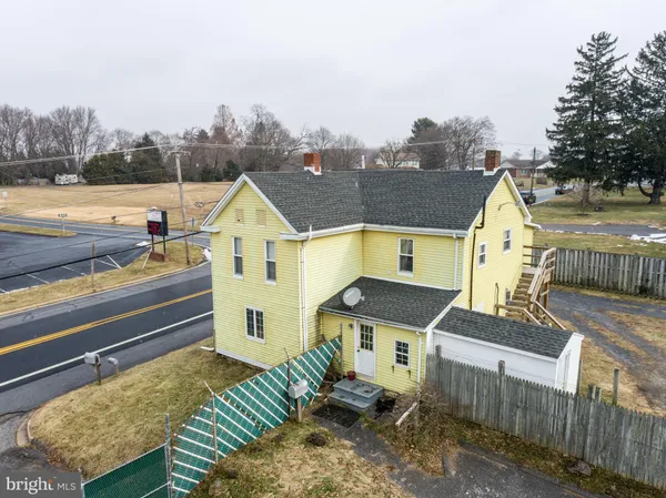 $1,600 | 3868 Sykesville Road, Unit 2, Finksburg, MD 21048