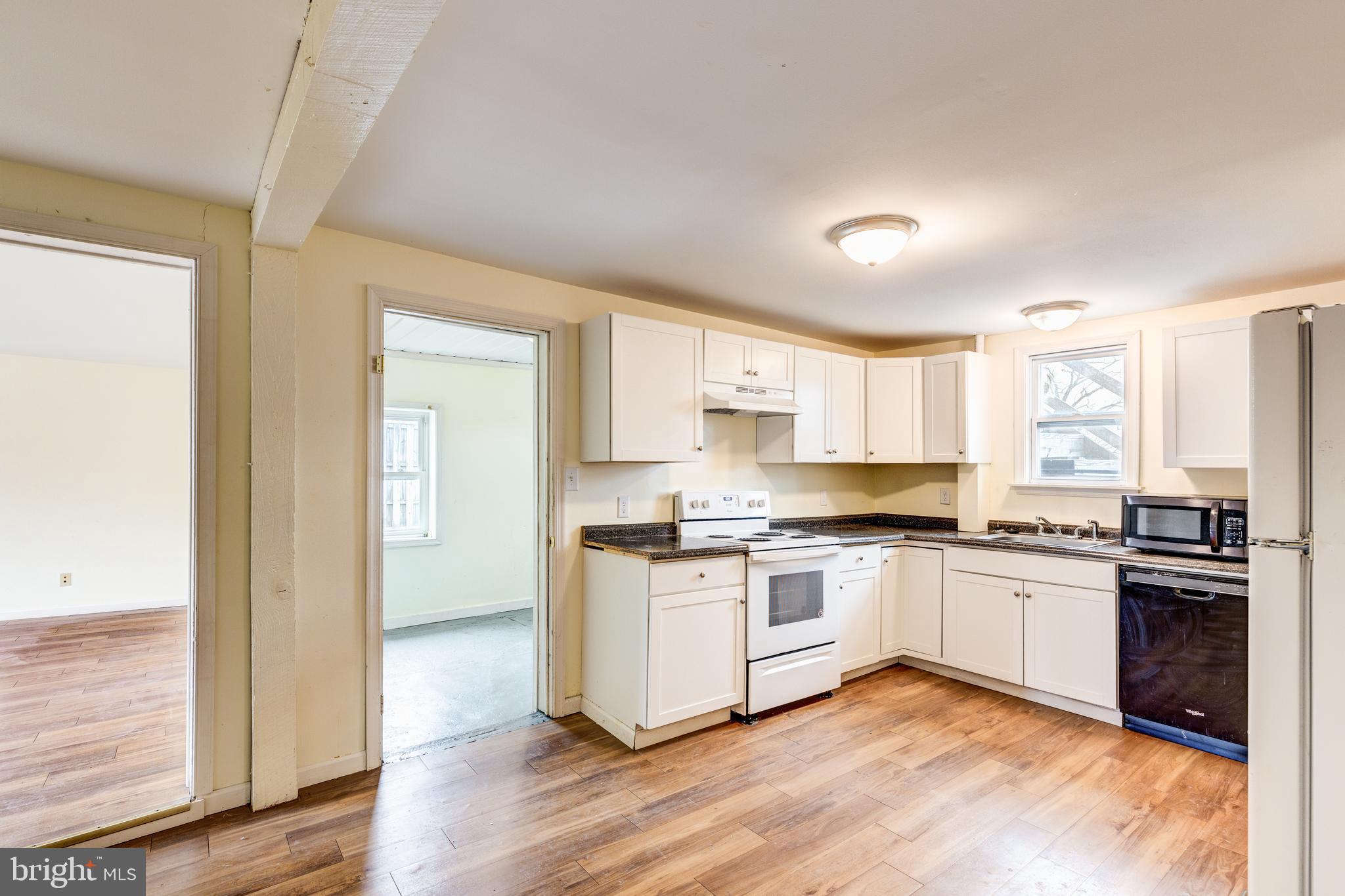 3868 Sykesville Road, Unit 2 Finksburg, MD 21048 - Photo 19 of 58 1st floor unit