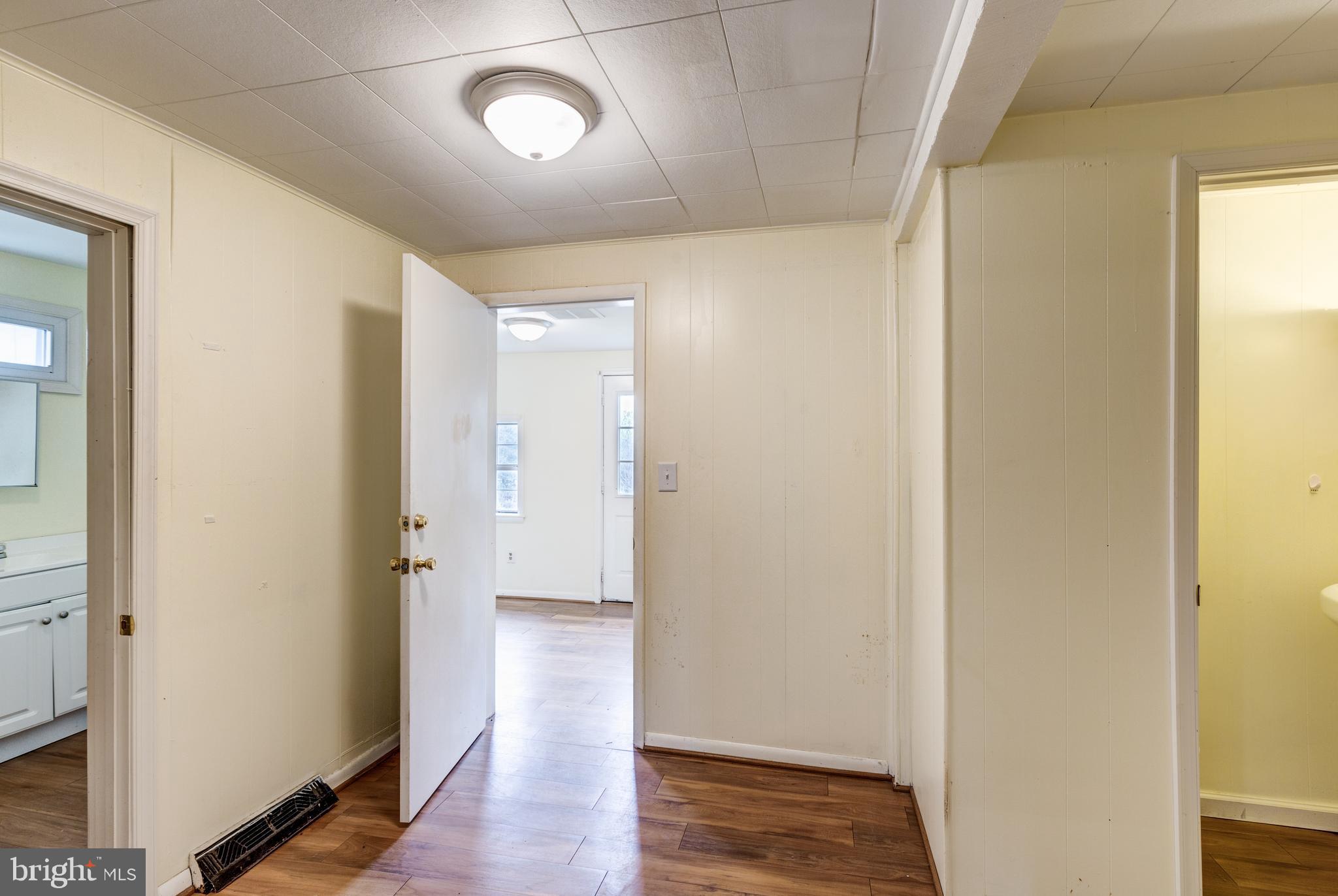 3868 Sykesville Road, Unit 2 Finksburg, MD 21048 - Photo 30 of 58 1st floor unit