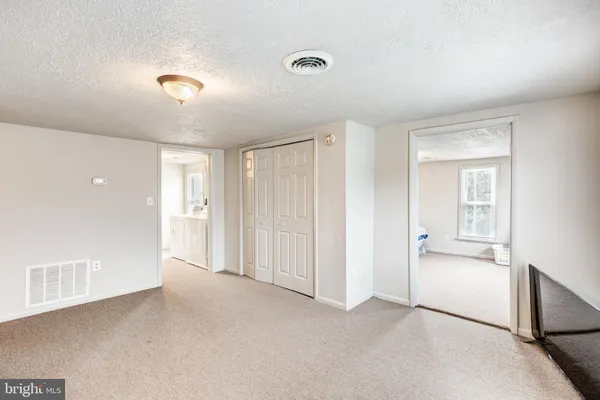 $1,600 | 3868 Sykesville Road, Unit 2, Finksburg, MD 21048