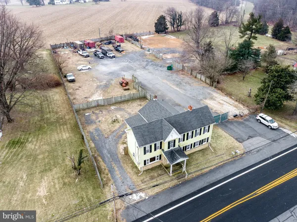 $1,600 | 3868 Sykesville Road, Unit 2, Finksburg, MD 21048