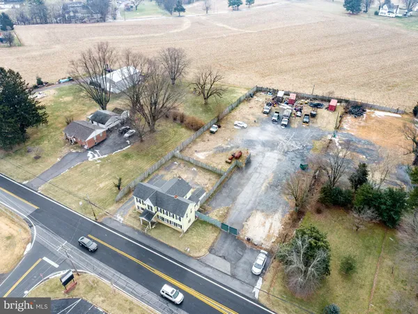 $1,600 | 3868 Sykesville Road, Unit 2, Finksburg, MD 21048