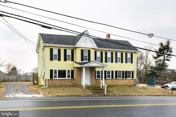 $1,600 | 3868 Sykesville Road, Unit 2, Finksburg, MD 21048