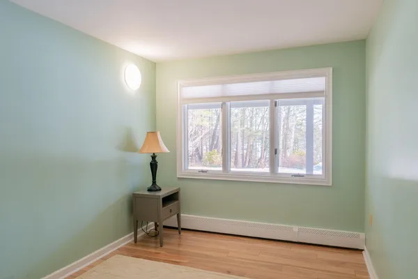 $1,295,000 | 29 South Freeport Road, Freeport, ME 04032