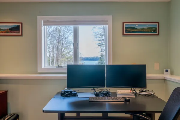 $1,295,000 | 29 South Freeport Road, Freeport, ME 04032